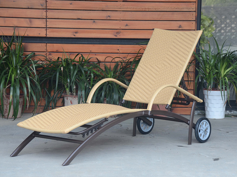Phòng chờ Rattan ngoài trời với hai bánh xe, phòng dệt bằng nhôm, giường ngủ nhôm, YQ-RB-404A