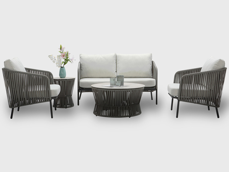 Thiết kế hiện đại bàn ghế ngoài trời cổ điển 5 chiếc ghế sofa dệt dây sân vườn YQC-2796